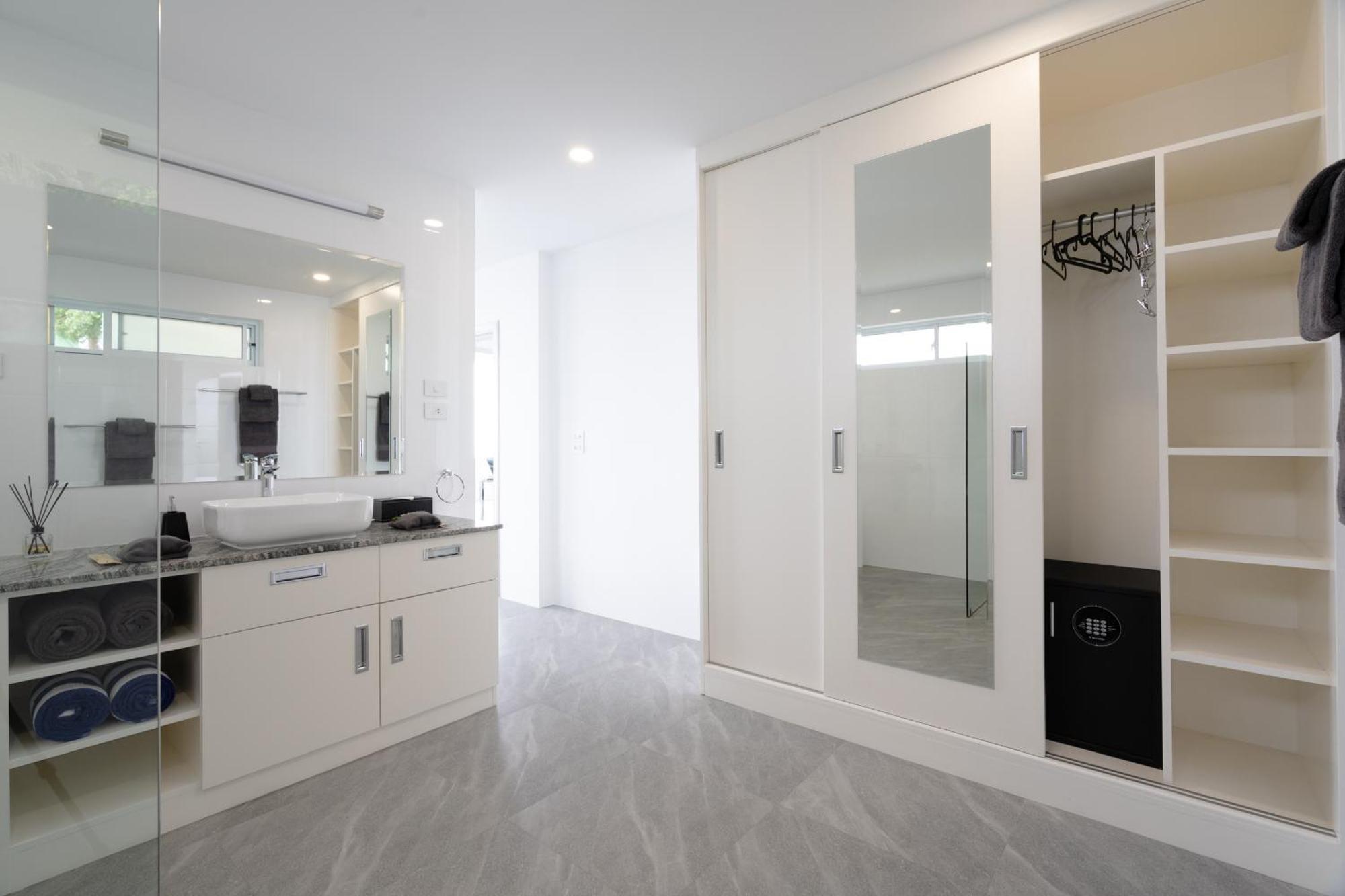 Luxury With A Pool - Stunning Sea Views וילה *